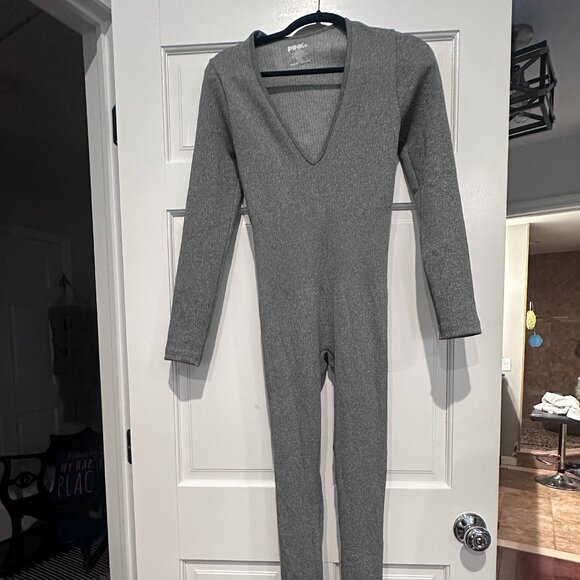 PINK Body Suit-  Size L Grey - Picture 2 of 4